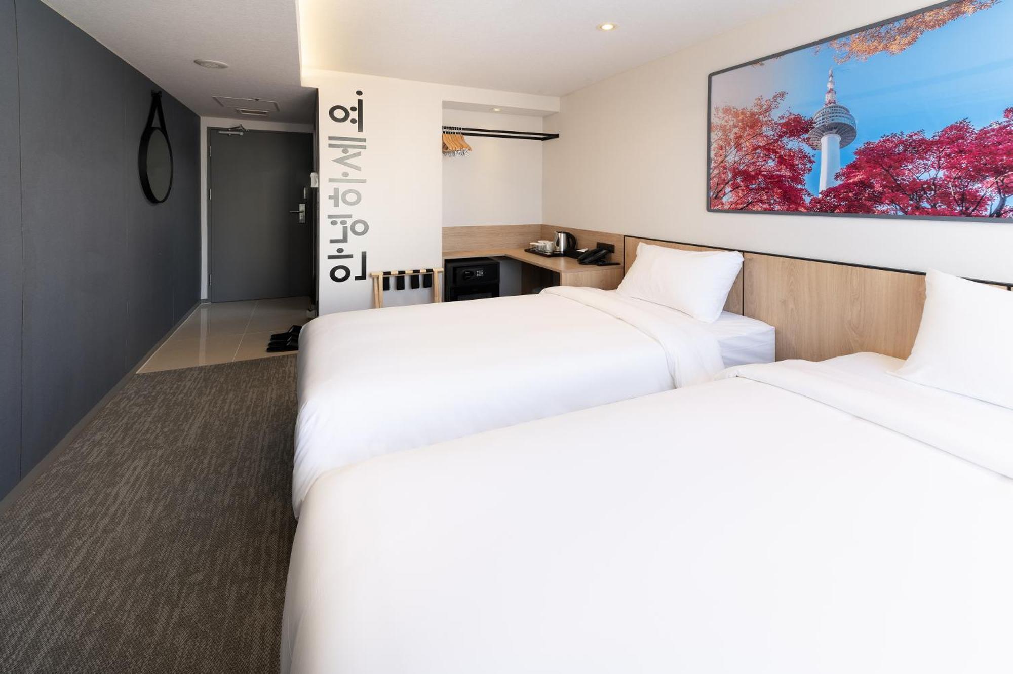 Travelodge Myeongdong Namsan Seoul Exterior foto